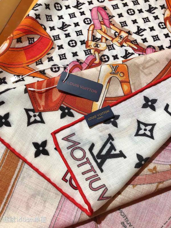 Louis Vuitton Scarf LVC00575